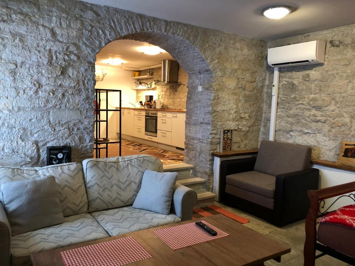 Kauba 6A Apartment كوريسارِ المظهر الخارجي الصورة